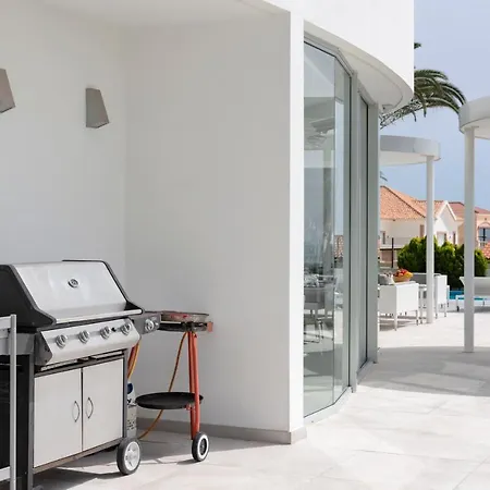 Equilibrium 아데제