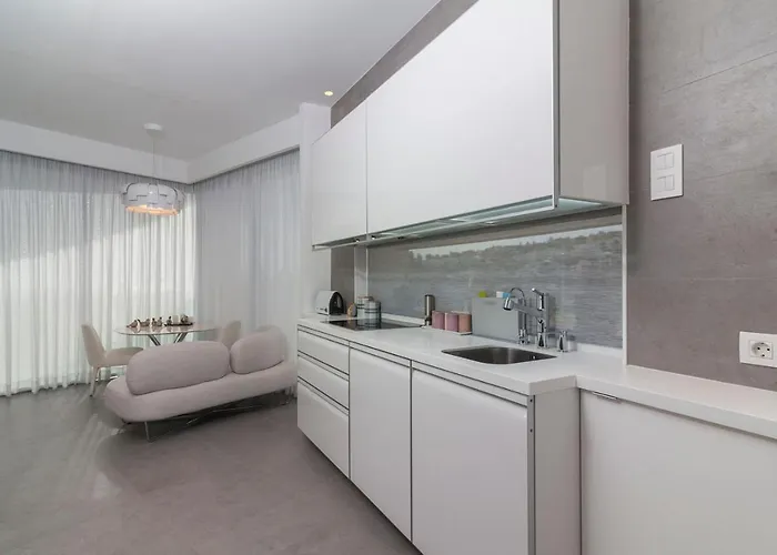 Equilibrium * Costa Adeje