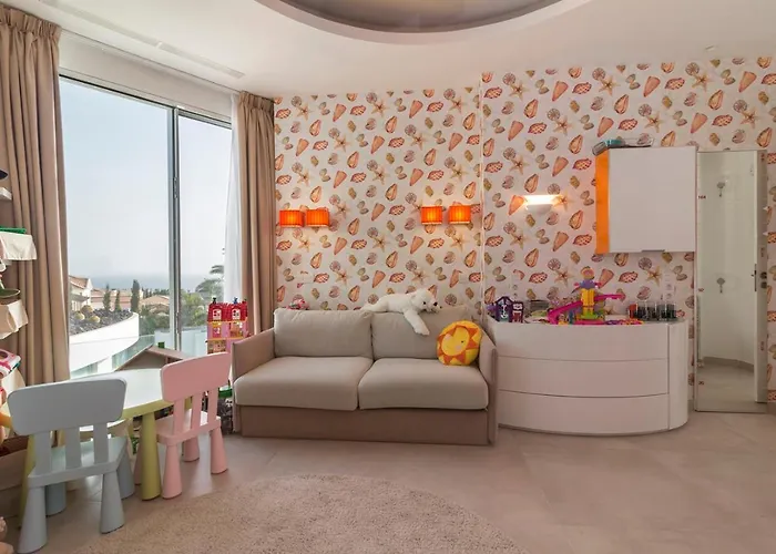 Equilibrium Costa Adeje