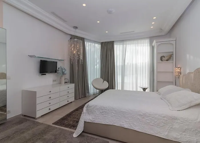 Equilibrium Costa Adeje